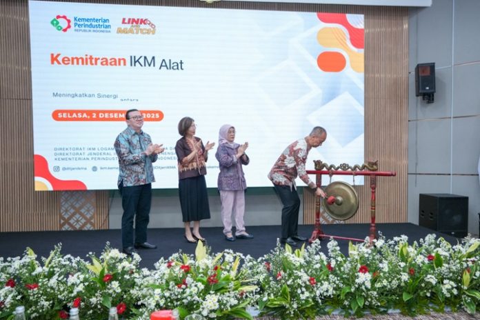 Menteri Perindustrian