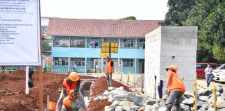 Revitalisasi sekolah