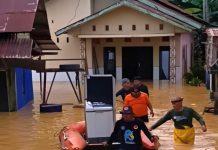 Banjir dan Karhutla Kepung Sejumlah Daerah, BNPB Minta Warga Waspada di Masa Peralihan Musim Banjir