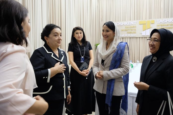 Pertemuan Wamendag Roro dengan Wakil Perdana Menteri Uzbekistan, Zulaykho Mahkamova, di Tashkent, Uzbekistan, Selasa (16 Juni 26).