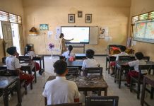 Teknologi Masuk Kelas di Papua, 167 Sekolah Terima Bantuan Digital