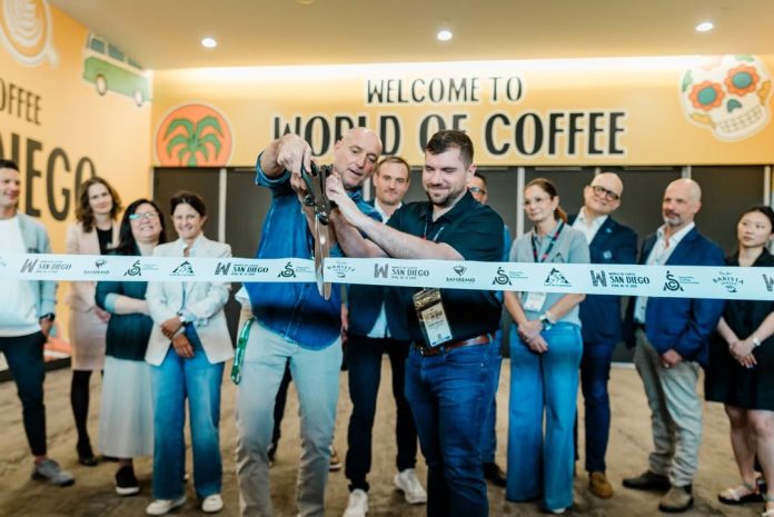 …and we’re open ☕️ Attendees and exhibitors are arriving at the San Diego Convention Center for