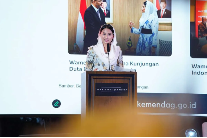 LUSTRASI. Wamendag Roro Tingkatkan Daya Saing SDM untuk Wujudkan Indonesia Emas 2045 (Dok Kemendag)