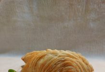 Menikmati Kelezatan Curry Puff Jolie’s Bakery