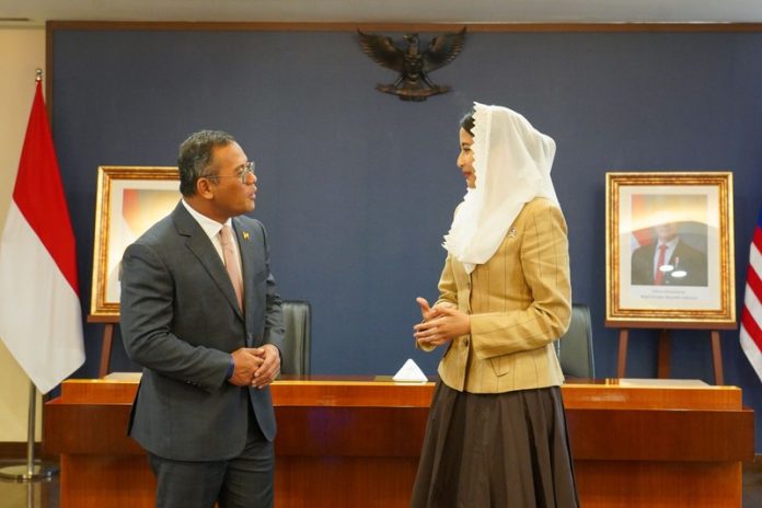 hubekonomiindomalaysia (1)