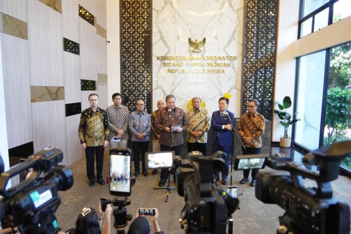 publikasi_Peran Dunia Usaha dan Duta Besar