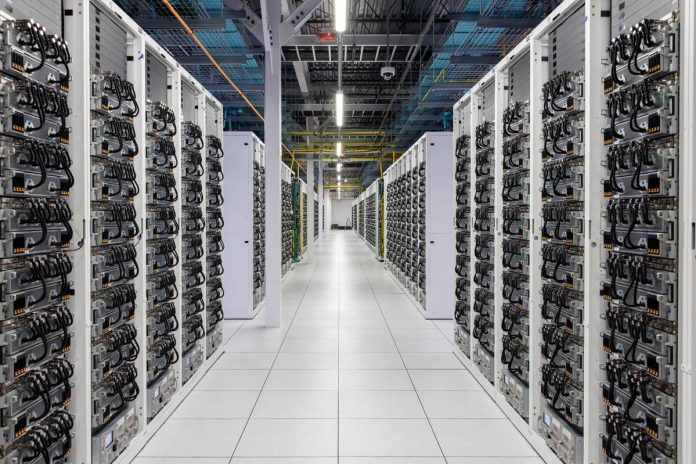 Ilustrasi Data Center (Foto w,media)
