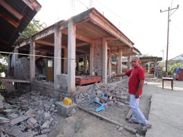 Terdampak Gempa