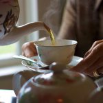 “I’ll Put the Kettle On”: Menyelami Jiwa dan Budaya Minum Teh Masyarakat Britania