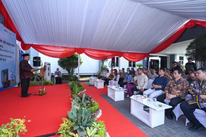 bukubacaanbermutu