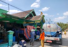 Musim Kemarau Perparah Kekeringan dan Kebakaran Lahan Meluas di Sejumlah Daerah Air Bersih
