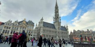 Di Balik Pesona Grand Place, Brussels