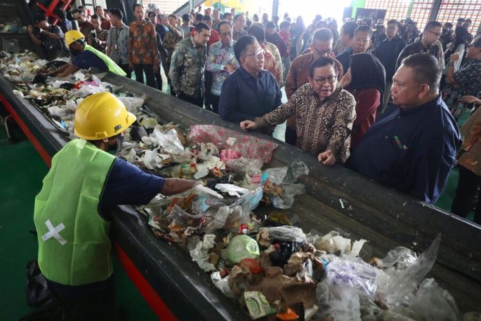 siaranpers_pemprov_dkipengelolaansampah (1)