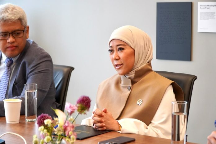 Menteri Komunikasi dan Digital Meutya Hafid dalam pertemuan bilateral dengan President Microsoft Global Affairs Lisa Monaco di New York, Amerika Serikat, Rabu (23.9. 2026)