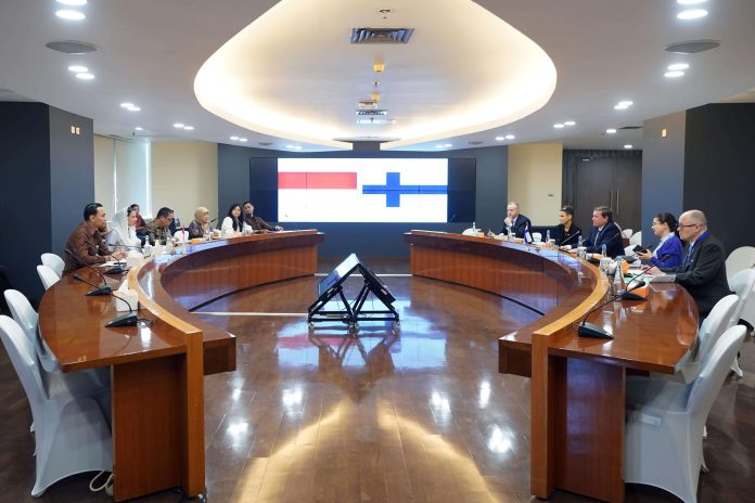 Pertemuan bilateral Wamendag Roro dengan Menteri Perdagangan Luar Negeri dan Pembangunan Finlandia, Ville Tavio di Jakarta (Foto Kemendag)