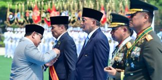 HUT TNI